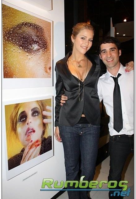 INAGURACION: MUESTRA NRO.1 DE GUILLERMO FELIZOLA