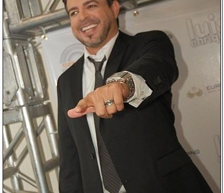 Luis Enrique regresó en clave de salsa