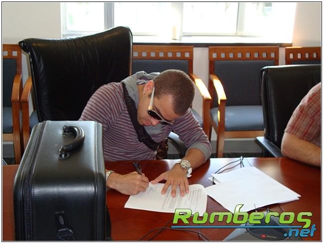 CHINO Y NACHO FIRMAN CON UNIVERSAL MUSIC ESTADOS UNIDOS