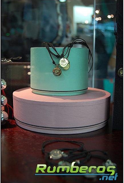 Mayte Delgado y TOUS colaboran con la Fundación Amigos del Niño con Cáncer