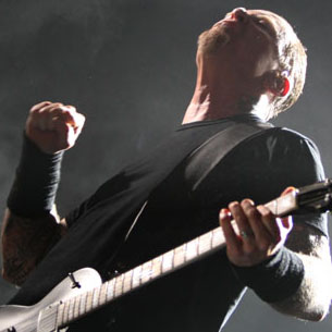 Fans de Metallica causan pérdidas en estadio de Bogotá