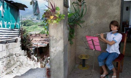 Venezolano gana premio de fotografía otorgado por el Fondo de las Naciones Unidas para la Mujer