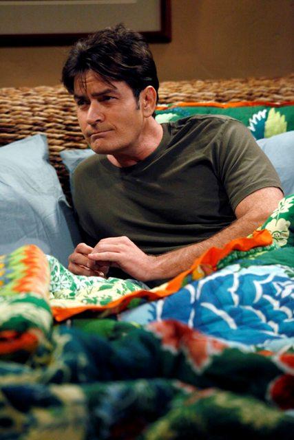 CHARLIE HARPER: EL NUEVO DIOS DE LA COMEDIA
