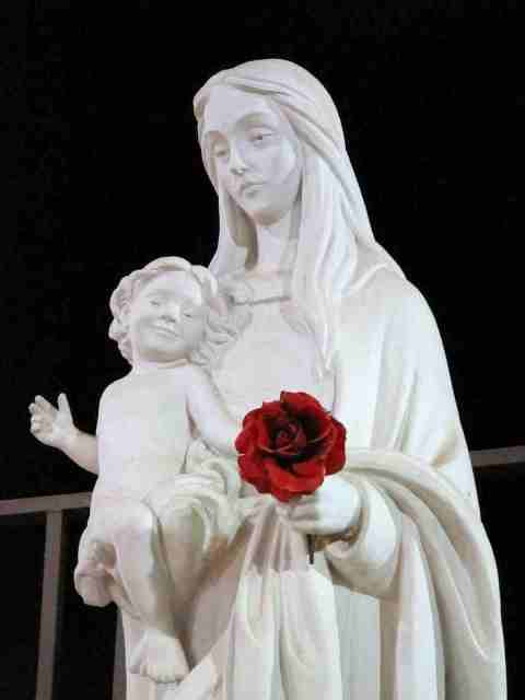 Virgen de BETANIA CELEBRA SU XXXIV ANIVERSARIO