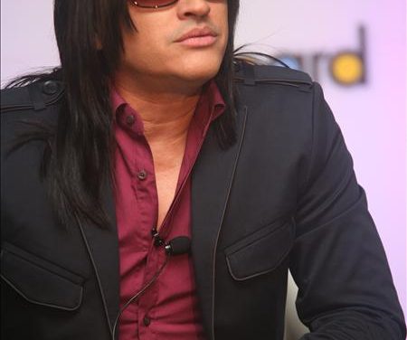 Elvis Crespo asegura que el éxito de sus canciones se basa en letras sencillas