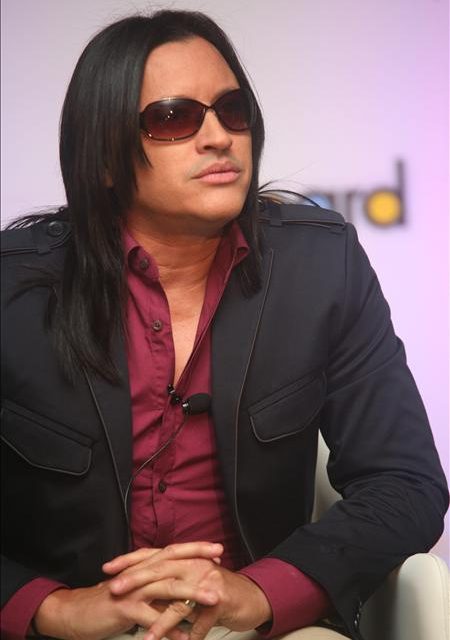 Elvis Crespo asegura que el éxito de sus canciones se basa en letras sencillas