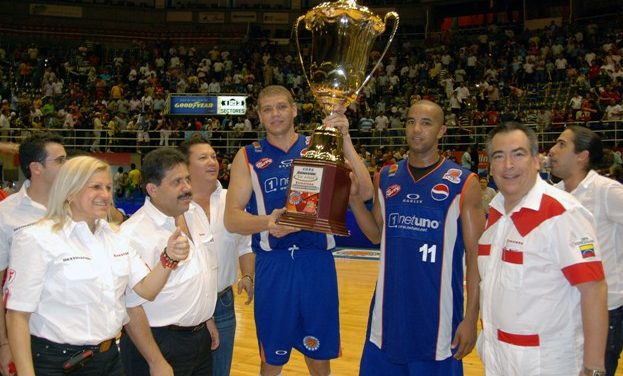 Firestone dice presente en la temporada 2010 de la LPB