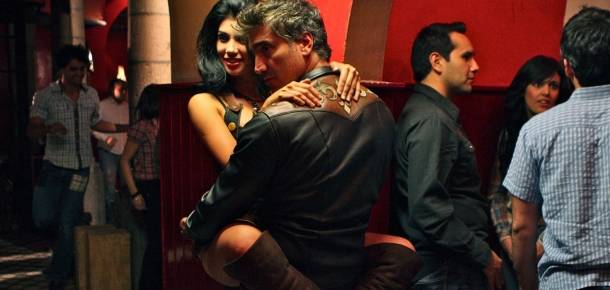 Dejan a modelo por culpa de »El Potrillo» Alejandro Fernández