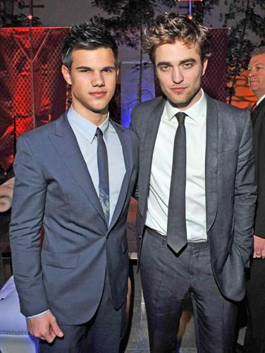 Robert Pattinson quiere ponerse tan fuerte como Taylor Lautner