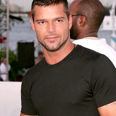 Creador de Menudo,  pide respeto para Ricky Martin