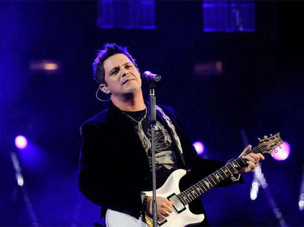 Alejandro Sanz: »Luis Miguel está perfectamente… de salud»