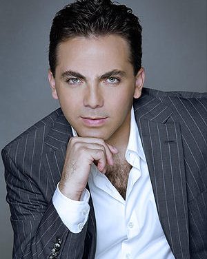 Regresa Cristian Castro: Interactivo
