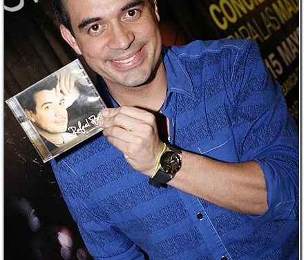 Rafael “Pollo” Brito firmó autógrafos all público del Sambil