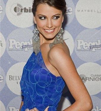 Stefanía Fernández, Daisy Fuentes y Jacqueline Bracamontes deslumbran en fiesta de People