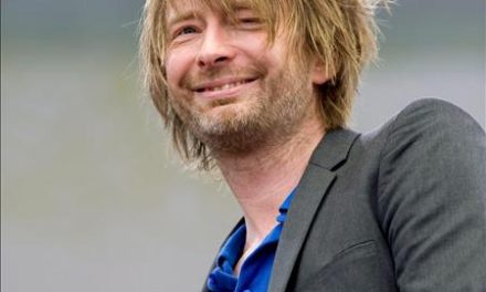 El líder de Radiohead dice que la industria discográfica »se está muriendo»