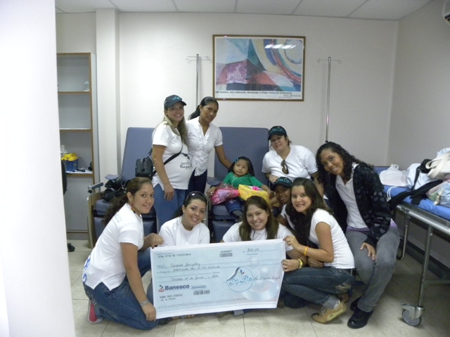 David Bisbal Fans club de Venezuela realiza Labor social el dia de el Cumpleaños de el cantante español