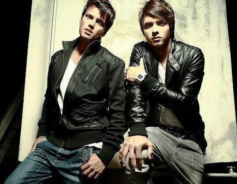 ENTREVISTA a Gustavo y Rein LOS NENE – @GyRLosNene
