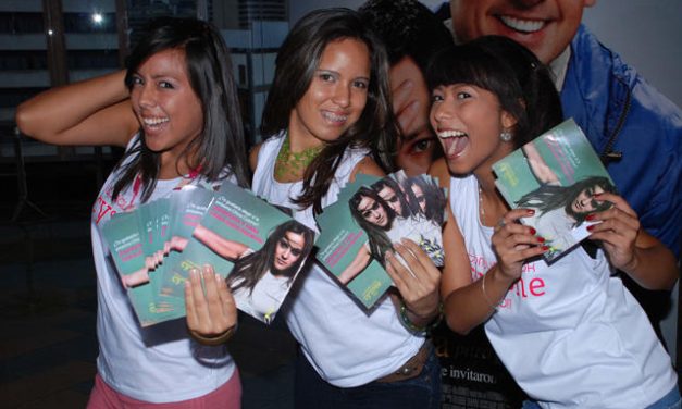 Primer encuentro de Semifinalistas al Concurso Look Cyºzone 2011