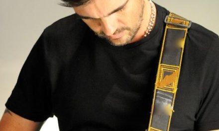 Juanes estrena su nuevo sencillo »Y no regresas» (+Escuchalo aqui)