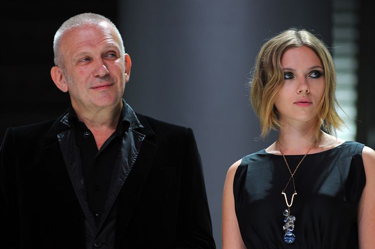 Scarlett Johansson y Jean Paul Gaultier conquistan Barcelona
