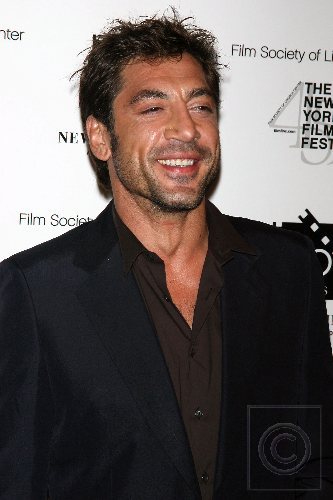 Javier Bardem podría participar en la película que narrará la historia de los mineros chilenos.