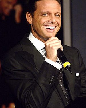 Luis Miguel muy molesto desmiente que sea amigo de Cristian Castro
