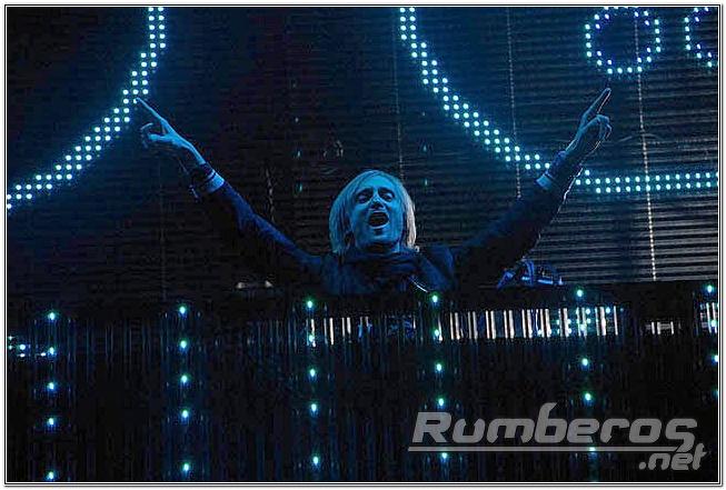 Ni la lluvia pudo con la gran rumba de David Guetta en la USB (+Fotos y Video)