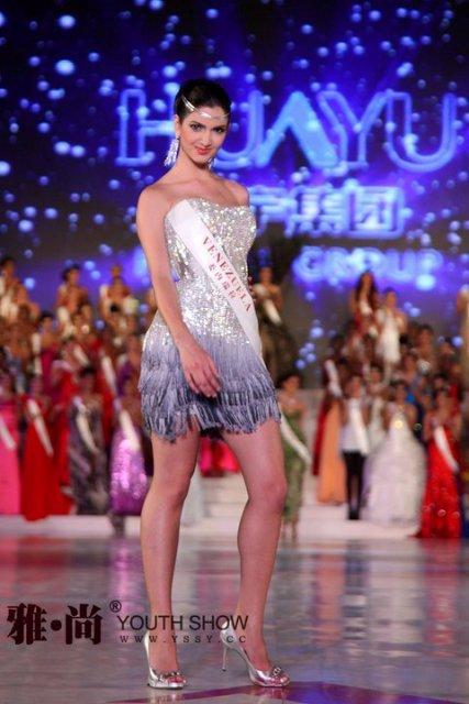 Miss Venezuela, Miss Mundo, Pinktober una Semana llena de Moda – »Top Fashion» por @KenyuSuarez