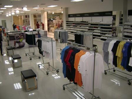 adidas abre nueva tienda Outlet en Maracaibo