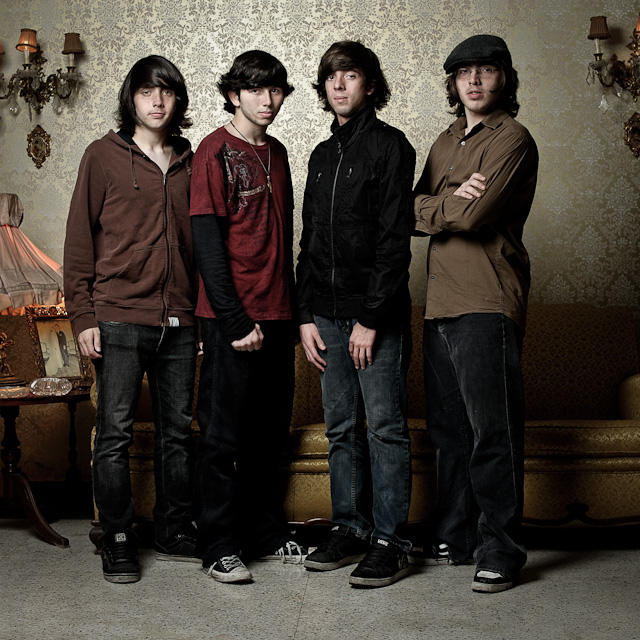 THE ASBESTOS DISPONIBLE EN EL VIDEO JUEGO ROCK BAND