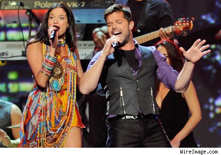 Natalia Jiménez lista para lanzar álbum solista