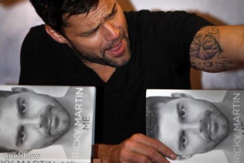 »Yo», de Ricky Martin, es el primer e-book con audio