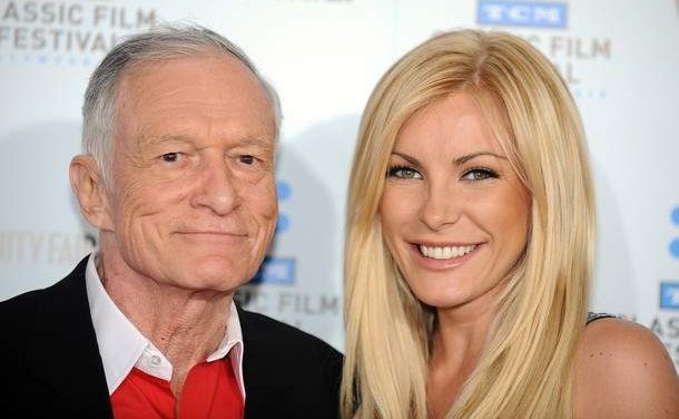 Hugh Hefner, se casa con una de sus »conejitas» Playboy, Crystal Harris (+Fotos)