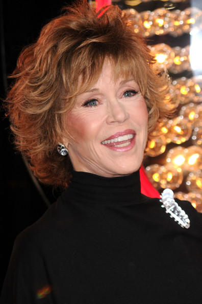 Jane Fonda lanza nuevo video de ejercicios