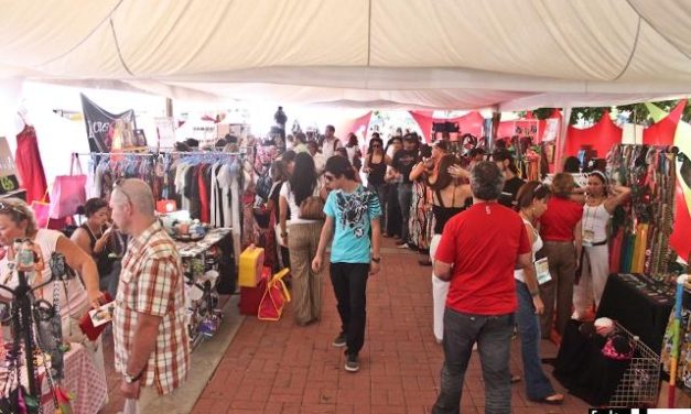 El Mercadito de La Plaza edición navideña en La Castellana… Del 18 al 23 de diciembre.