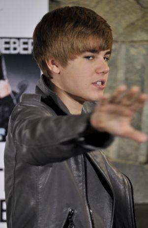 Justin Bieber sale de gira con la hija de Will Smith