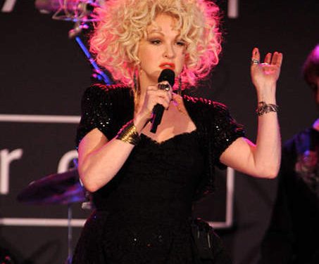 Cyndi Lauper dara show en Caracas a finales de febrero