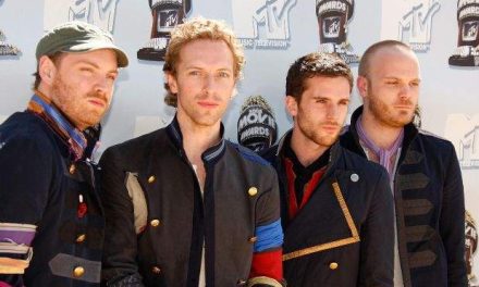 Coldplay retrasa la salida de su nuevo CD para fin de año