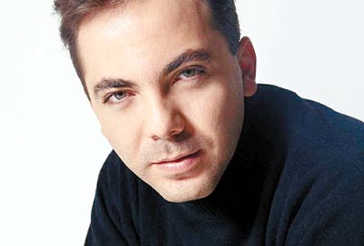 CRISTIAN CASTRO EL REY DE LAS VENTAS EN USA