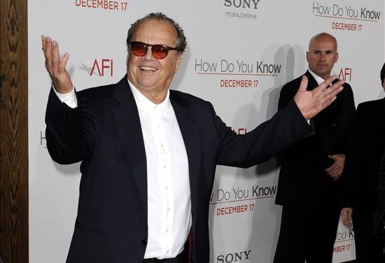 Jack Nicholson llama a la puerta del »vagabundo de la voz de oro»