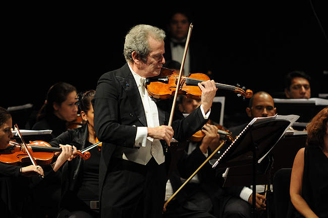 LUIS MORALES BANCE RECIBIRÁ PREMIO NACIONAL DE CULTURA