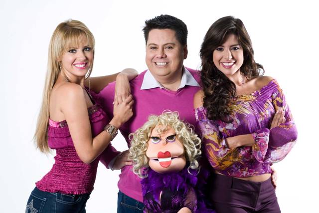 Regresa de vacaciones La Bomba ¡Y qué regreso!