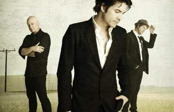 TRAIN ENTRE LOS INVITADOS ESPECIALES DE SHAKIRA PARA SU CONCIERTO EN CARACAS