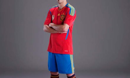 Selección española de fútbol estrena camiseta diseñada por adidas