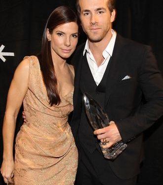 Sandra Bullock desmiente su romance con Ryan Reynolds