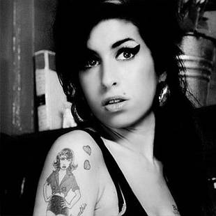 AMY WINEHOUSE HIZO DUETO CON CEE LO GREEN