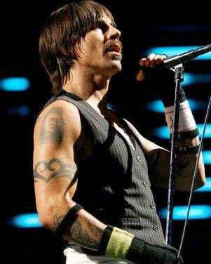 Red Hot Chili Peppers bautiza su nuevo CD por un viaje ácido