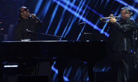 Festividades del Grammy comienzan con homenaje a Streisand