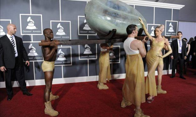 Lady Gaga se lleva dos premios en la gala previa de los Grammy