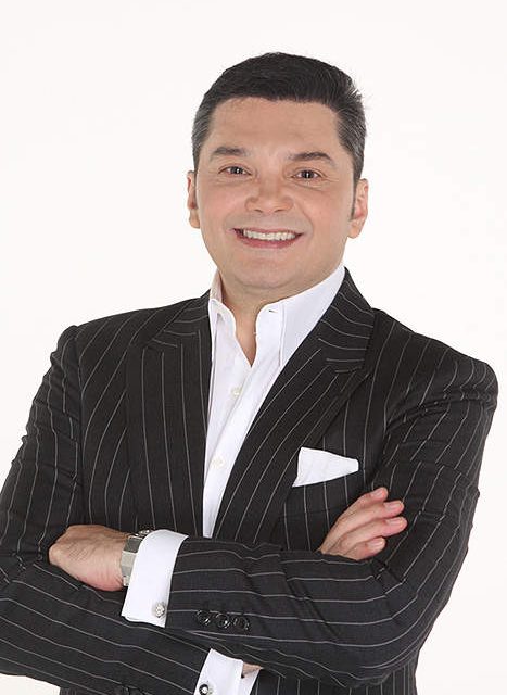 VIVIANA GIBELLI Y WILMER RAMIREZ HARÁN DE LAS SUYAS EN  »A QUE TE RIES»